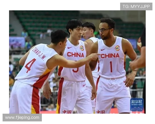 中国男篮迎战澳大利亚展开热身赛 新阵容力争突破晋级东京奥运会的难关 中国男篮迎战澳大利亚展开热身赛 新阵容力争突破晋级东京奥运会的难关